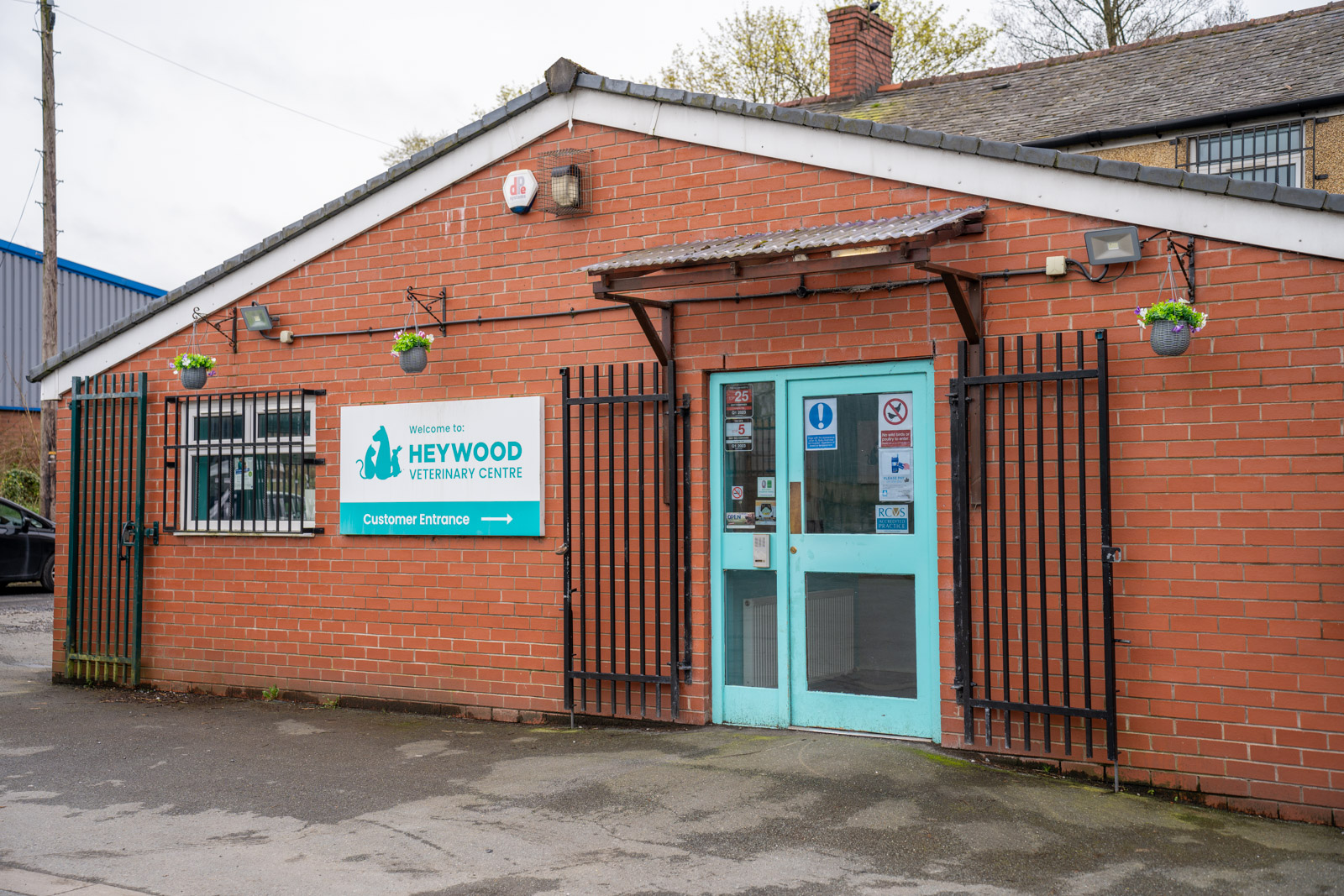 Heywood Veterinary Centre (Web) 025